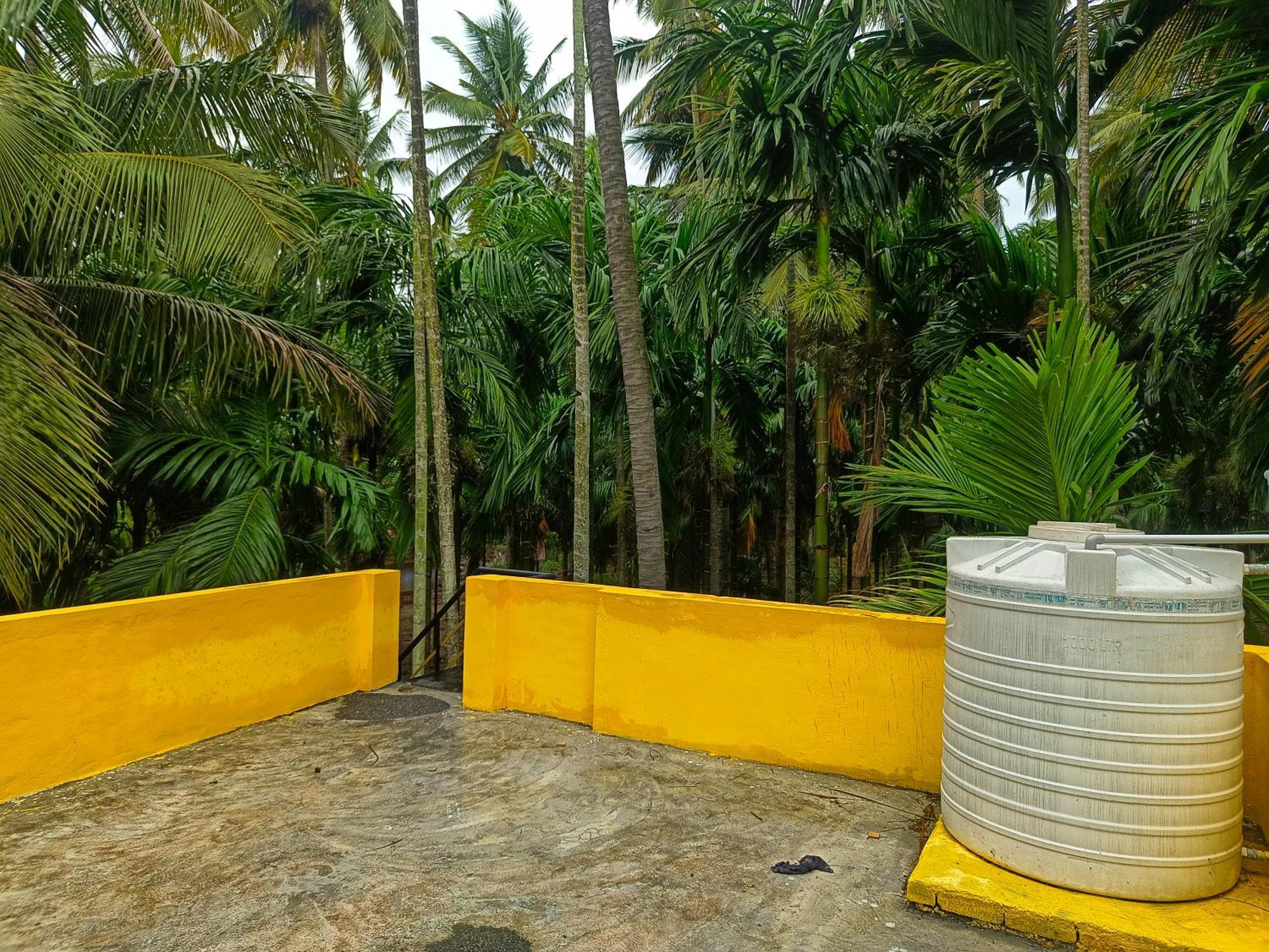 Shivalaya Farmstay Located Amdist Coconut Farm With River Access Near Isha,Adiyogi,Siruvani Alandurai Luaran gambar